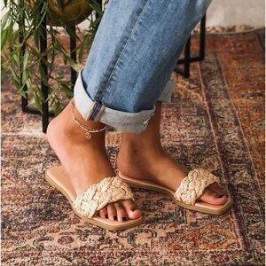 Vici Womens Raffia Woven City Classified Braided Flat Sandals 8.5